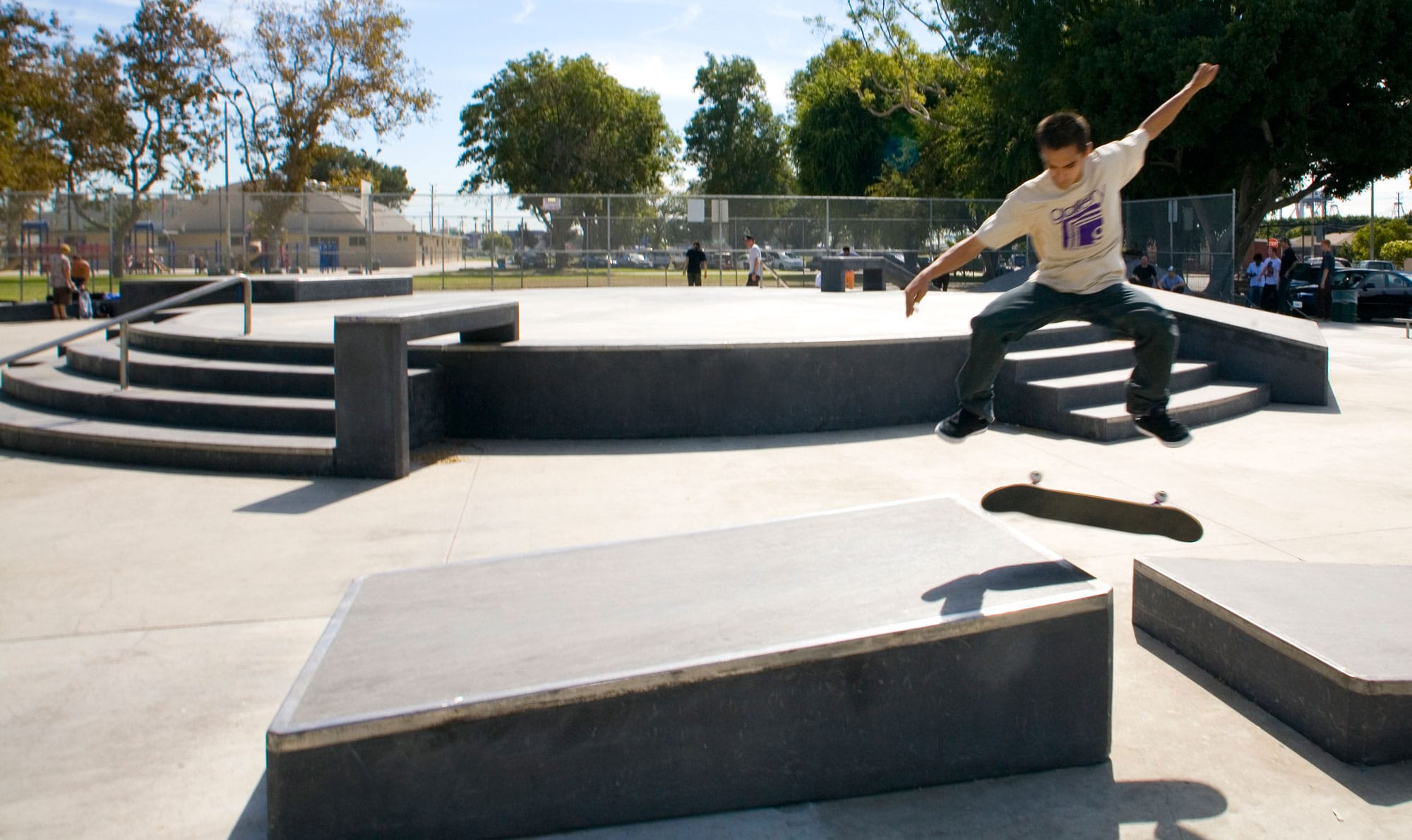 Ambassador Plaza — photo 1