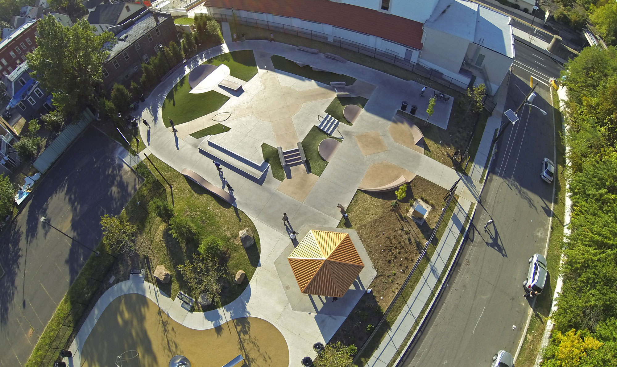 Holland Skate Plaza — photo 1