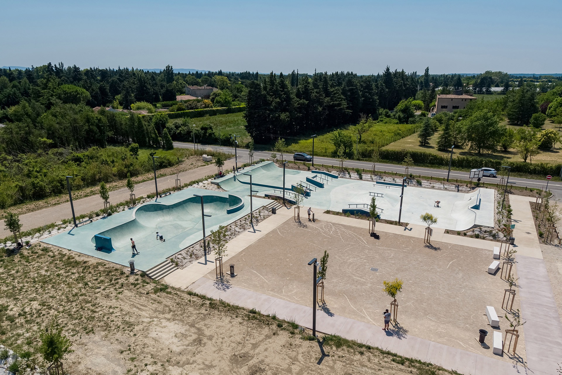 L'Isle-sur-la-Sorgue skatepark — photo 1