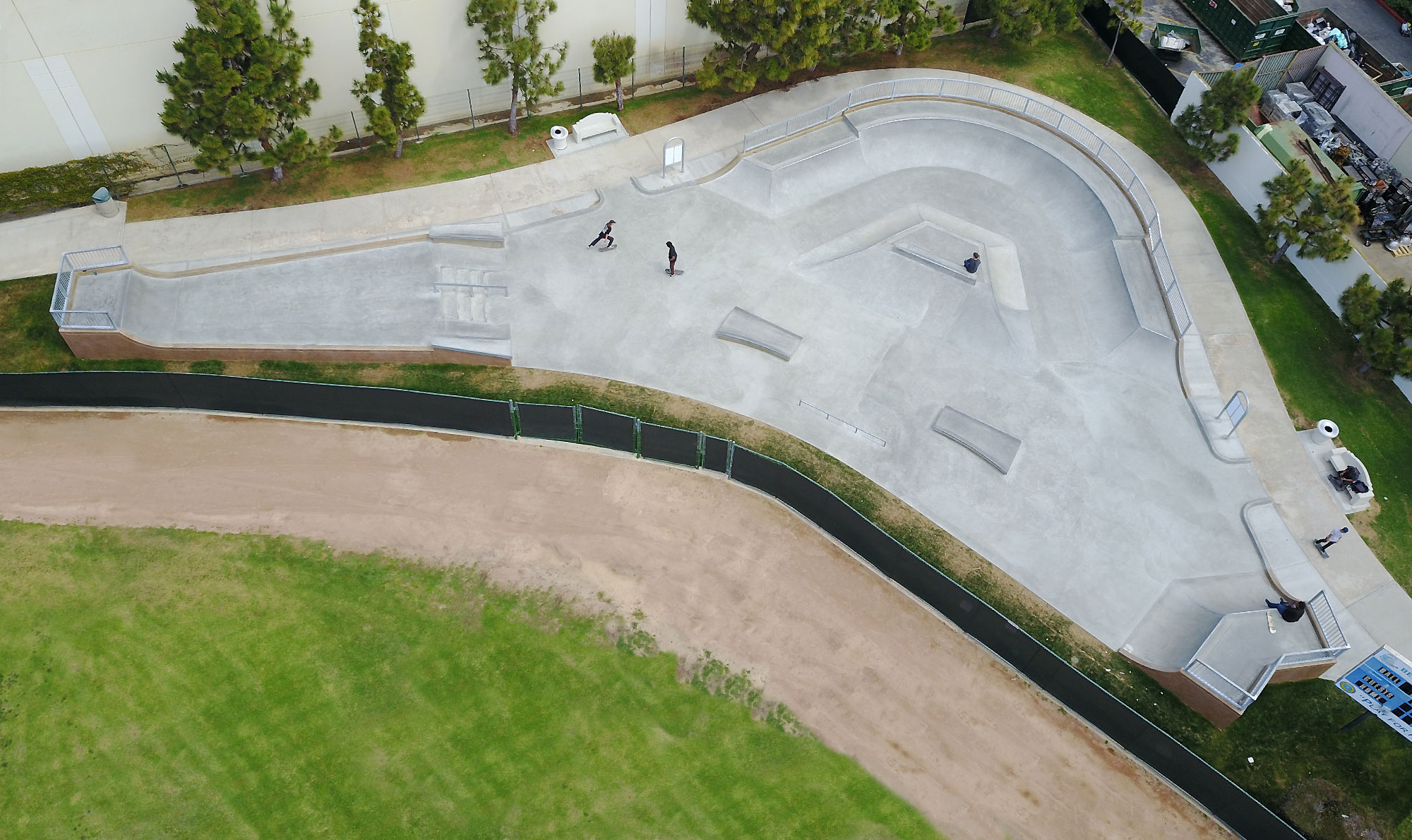Manhattan Beach skatepark — photo 1