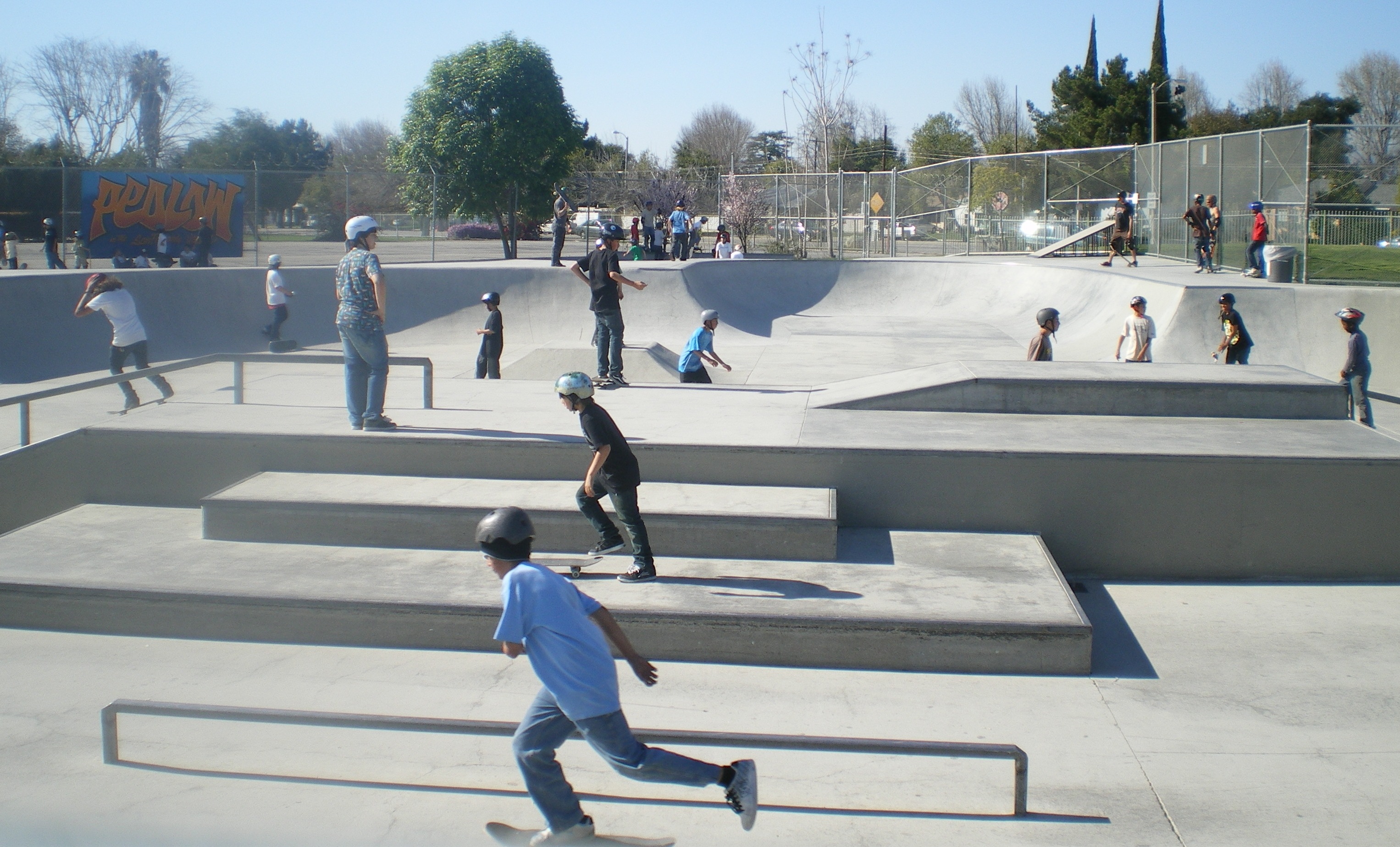 Pedlow skatepark from Encino — photo 1