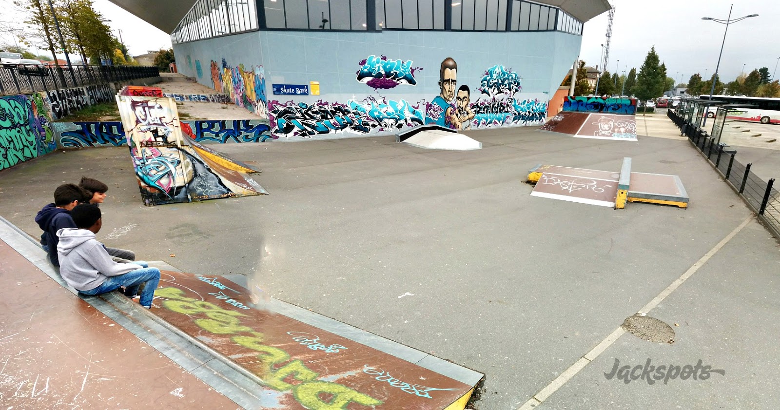 Arras skatepark — photo 1
