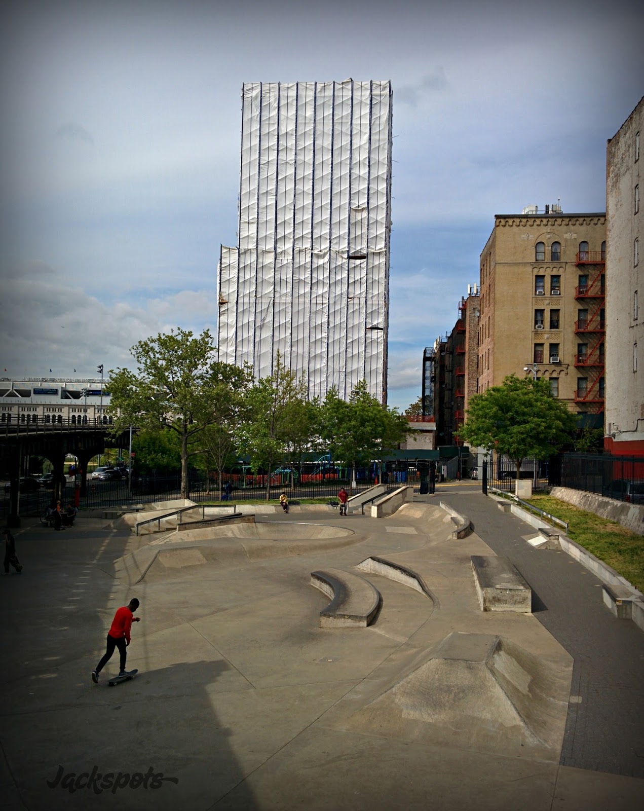 River Ave Skatepark — photo 1