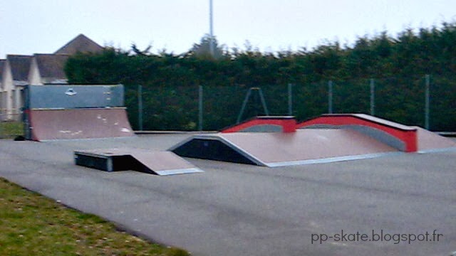 Chambray-lès-Tours skatepark — photo 1