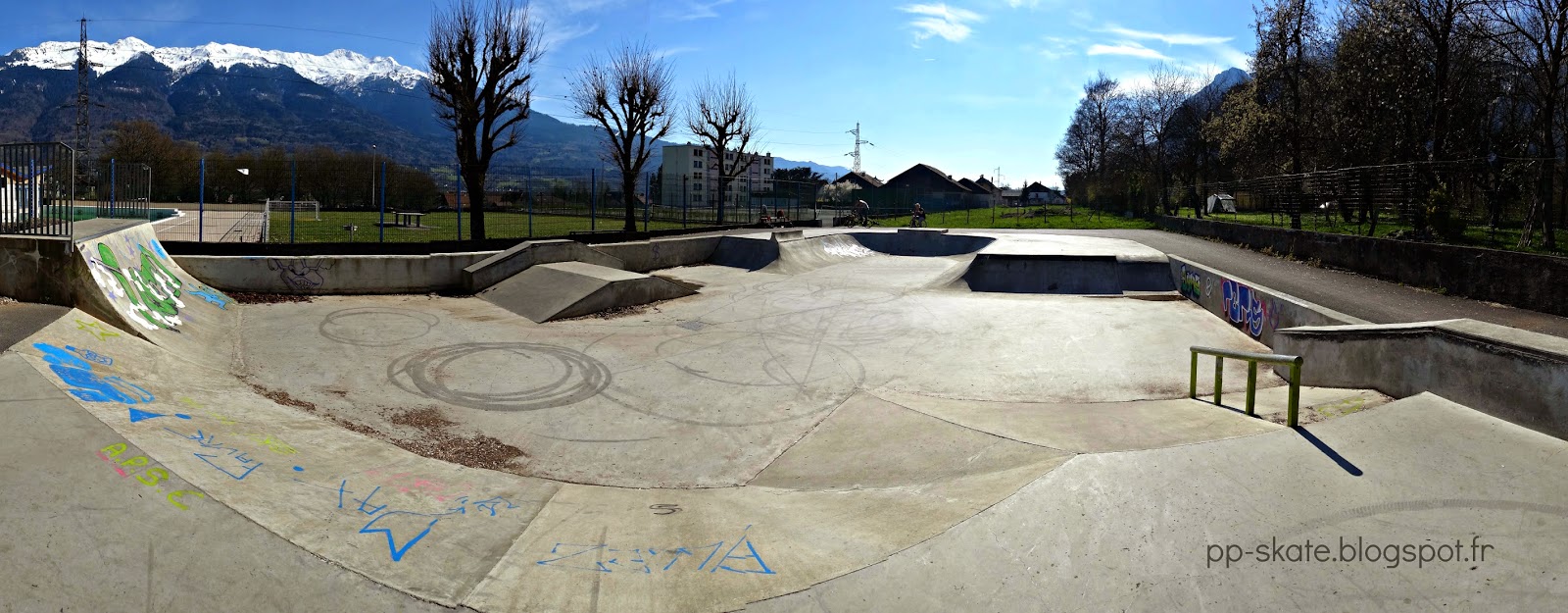 Frontenex skatepark — photo 1