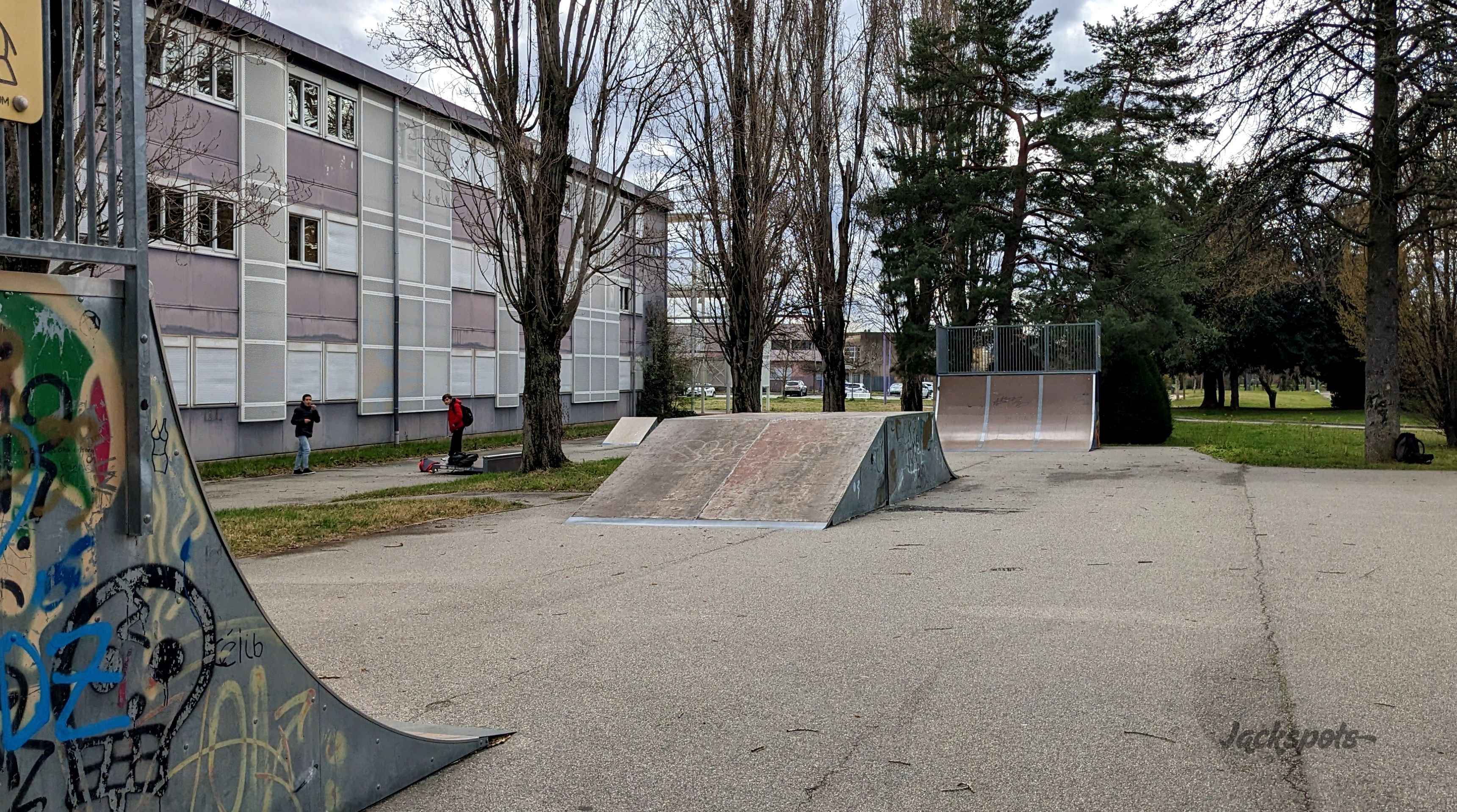 Guilherand-Granges skatepark — photo 1