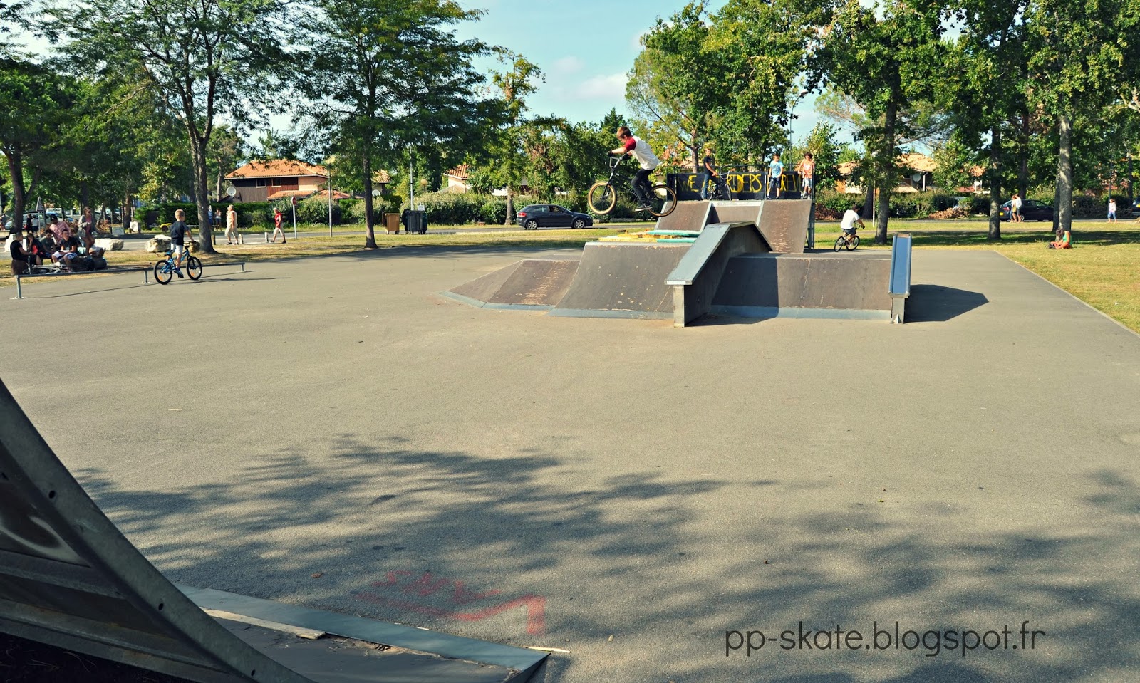 Hourtin skatepark — photo 1
