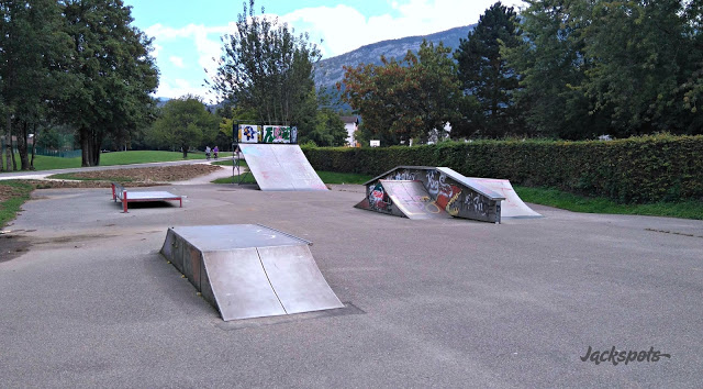 Saint-Jorioz skatepark — photo 1