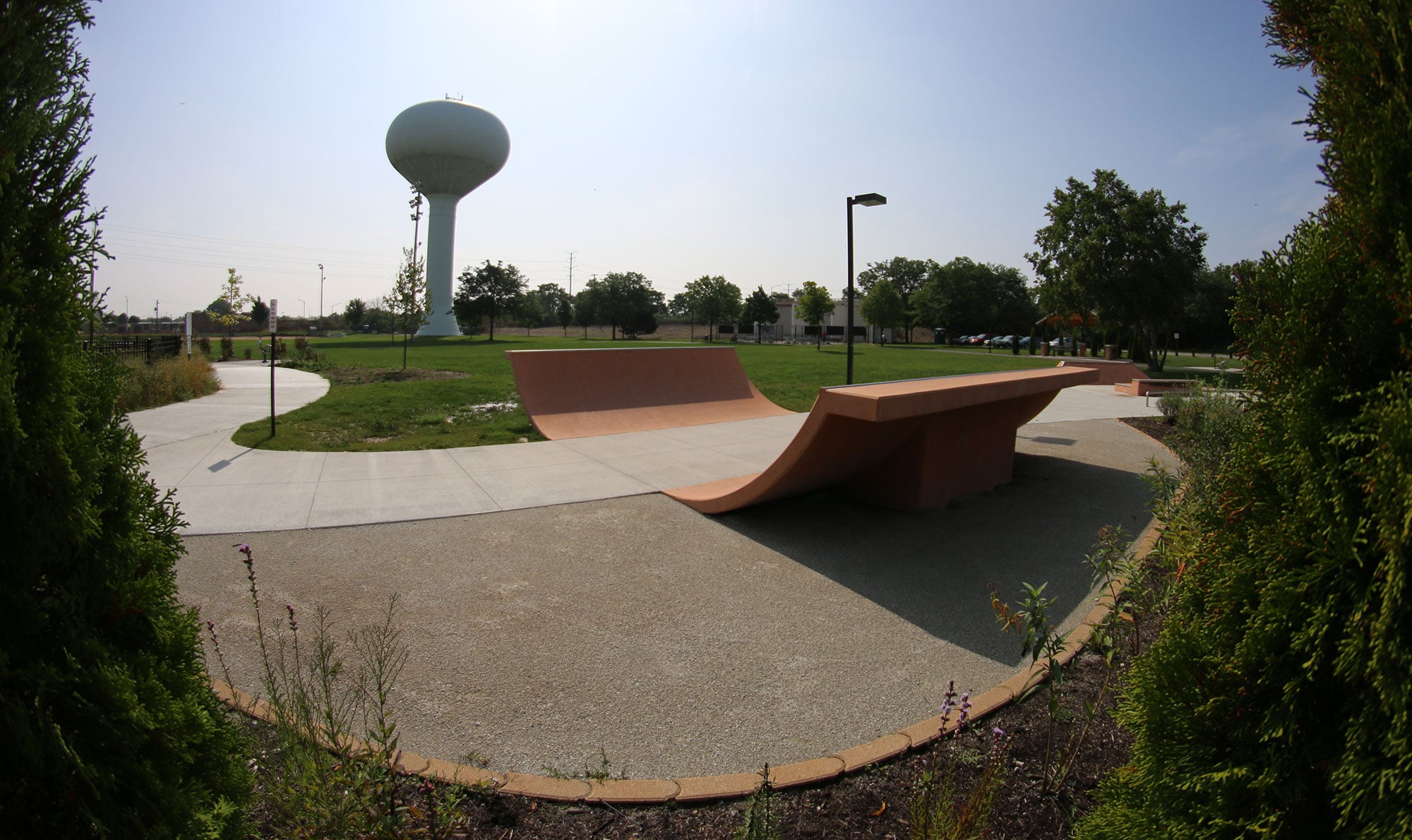 Gordon Park Skate Spot — photo 1