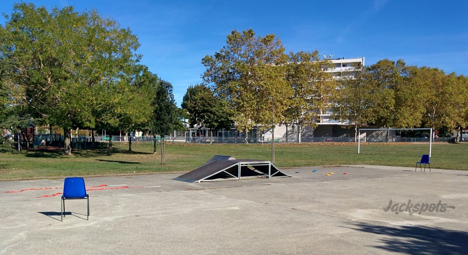 Toulouse-La Terrasse skatepark — photo 1