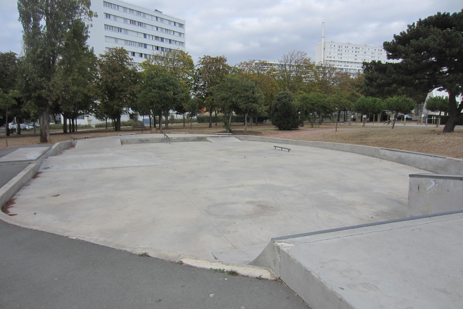 La Rochelle - Mireuil skatepark — photo 1