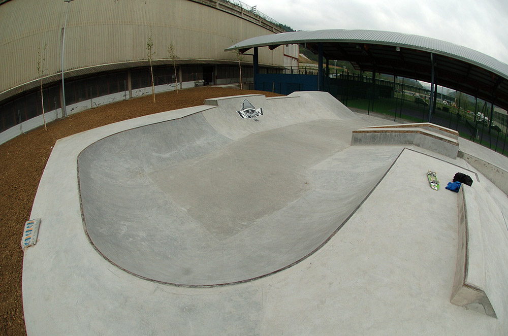 Mondragon Skatepark — photo 1
