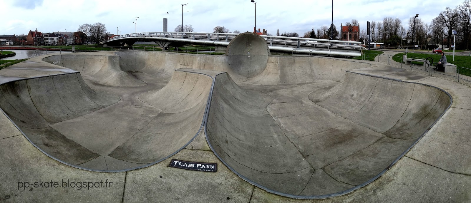 Skatepark / bowl de Courtrai — photo 1