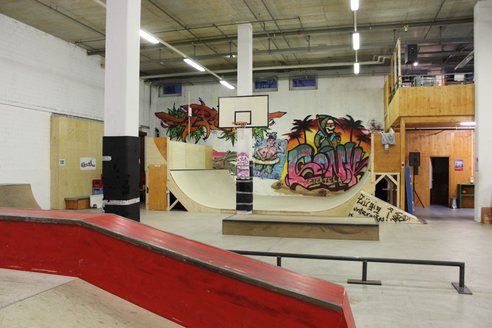 Spinnihalle - Skatehalle Kanton Zug — photo 1