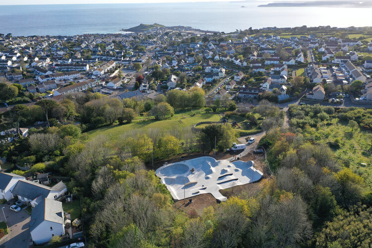 St Ives Skatepark (Cornwall) — photo 1