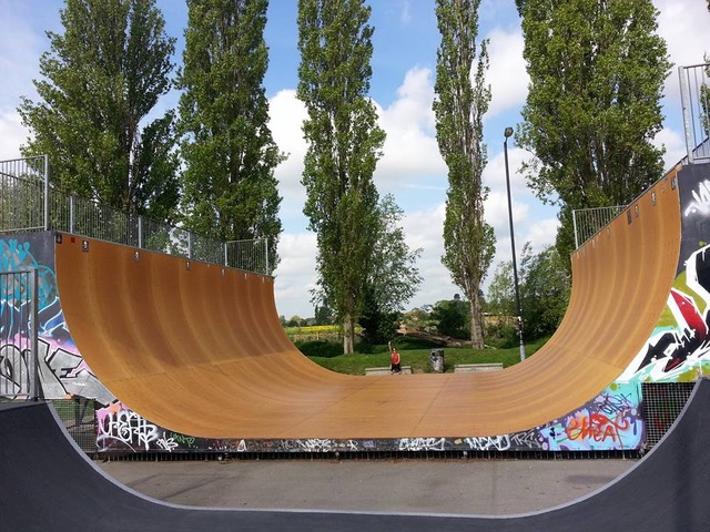 St. Neots Skatepark — photo 1