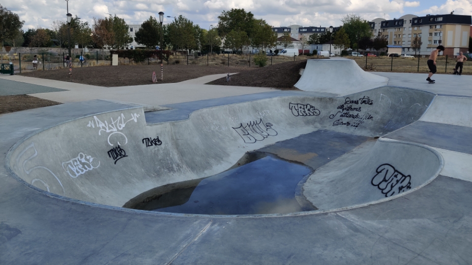 Achères skatepark — photo 1