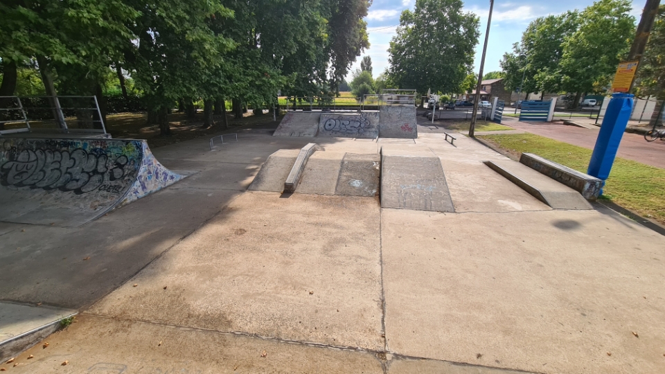 Valence d'Agen skatepark — photo 1