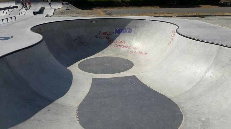 Plaine des Jeux Colette Besson skatepark — photo 1