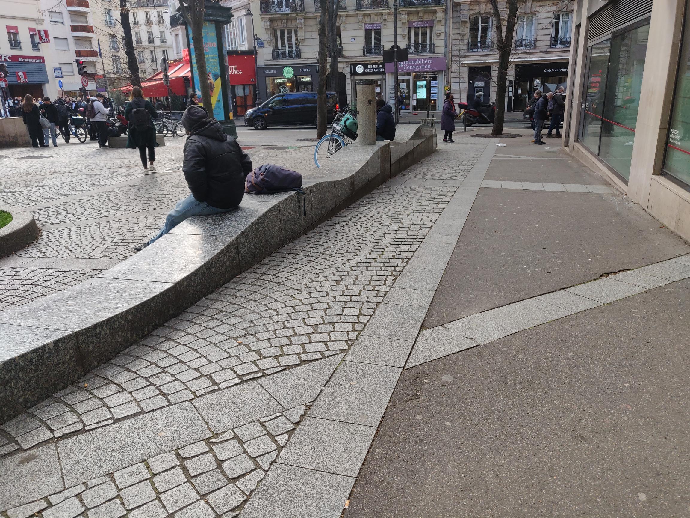 Rue de la Convention Spot — photo 1