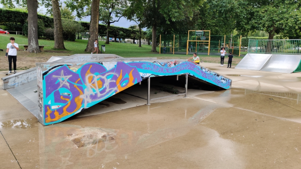 La Ferté sous Jouarre skatepark — photo 1