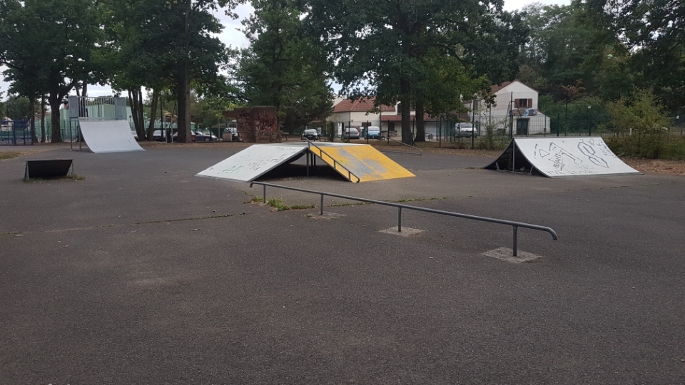 Cesson skatepark — photo 1