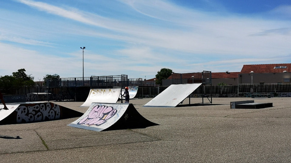 Tournefeuille skatepark — photo 1