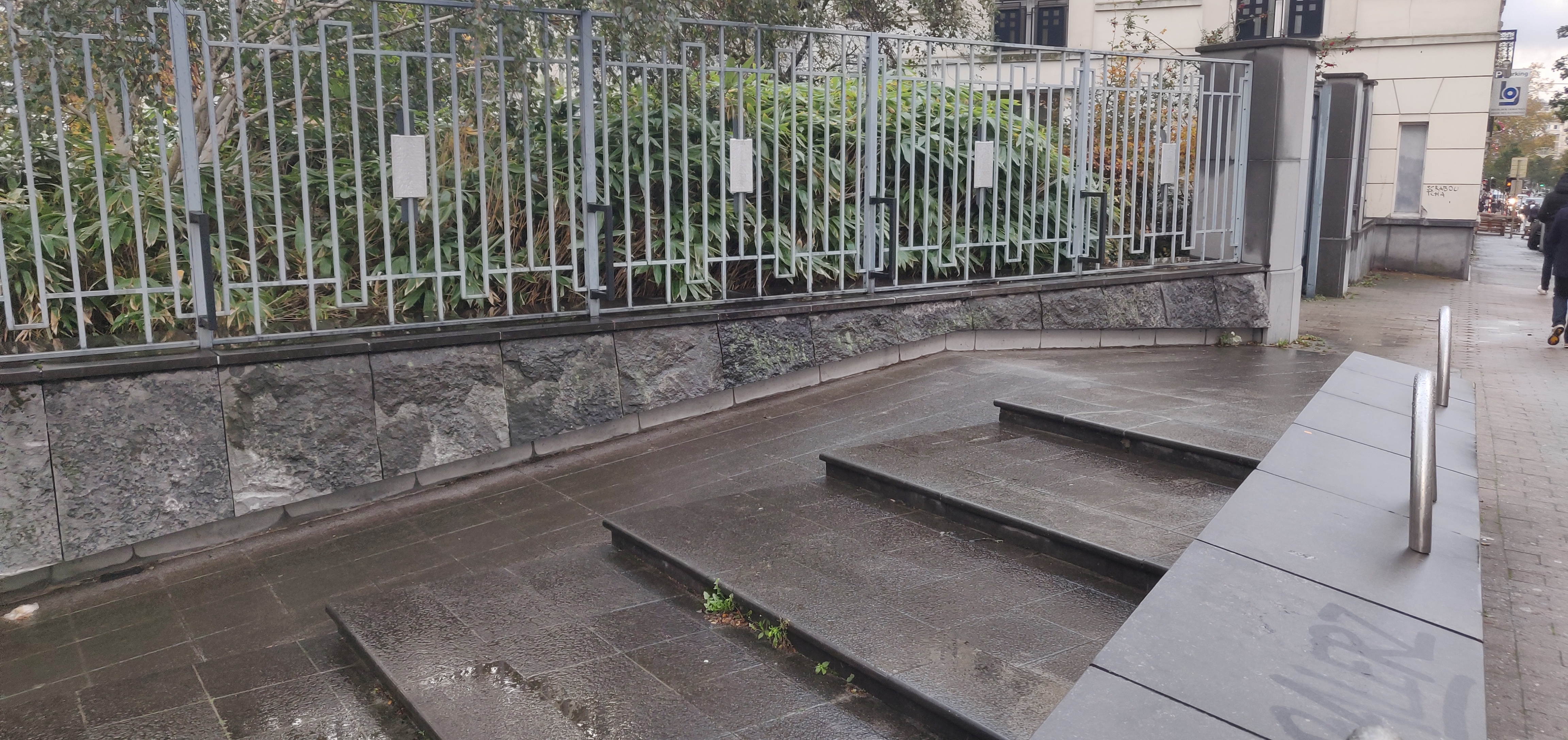 26-34 Rue de l'Hôtel des Monnaies Spot — photo 1