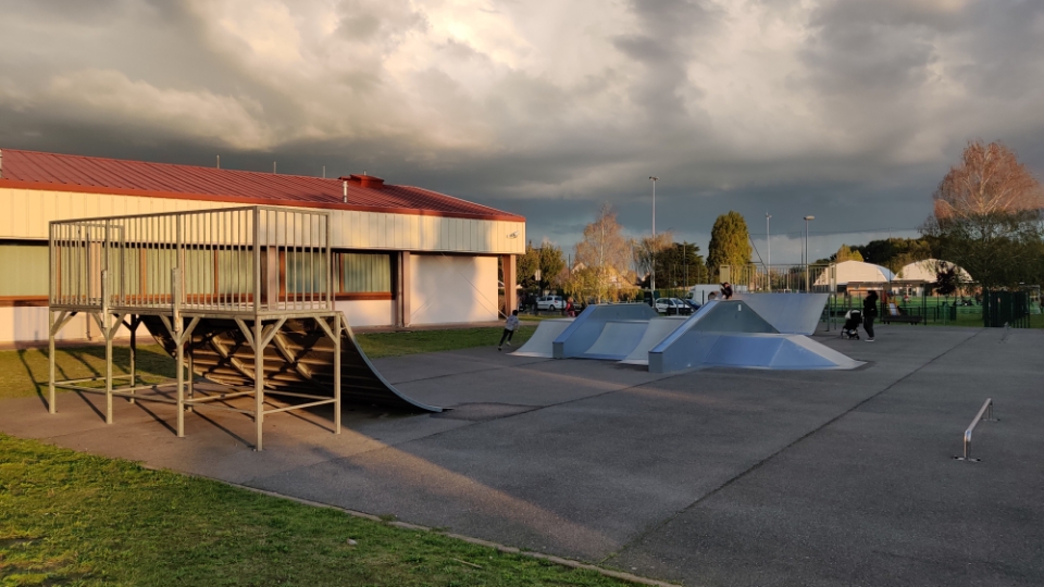 Villabé skatepark — photo 1