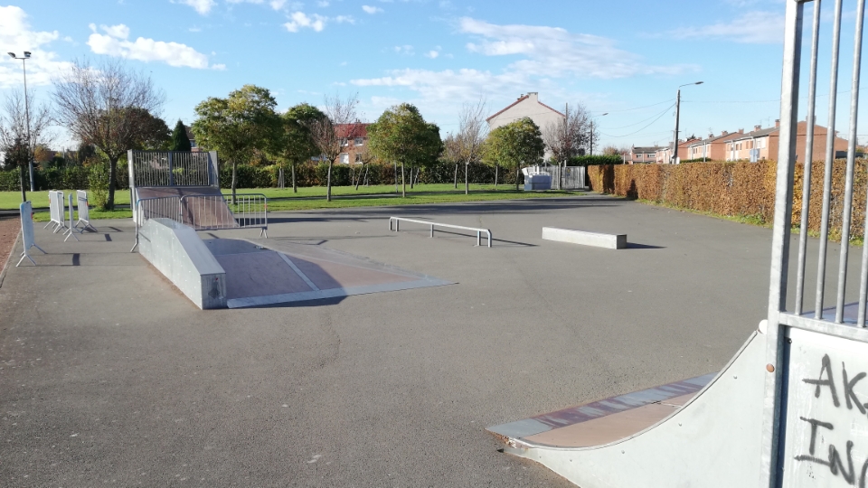 Houplines skatepark — photo 1