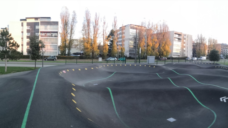 Vélizy Pumptrack — photo 1