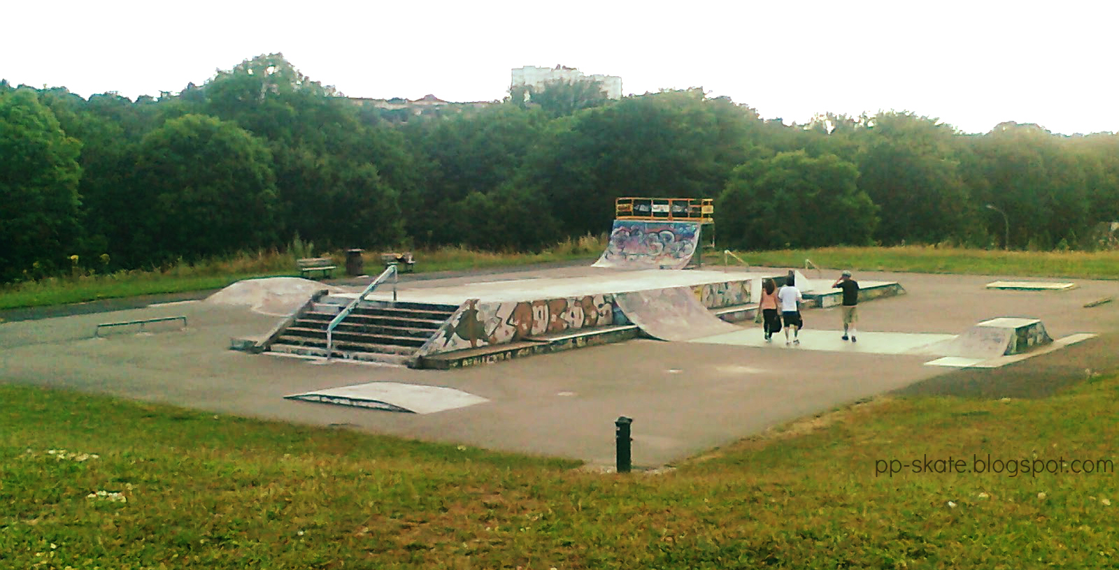 Skate park John Lennon — photo 1