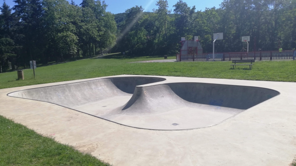 Boën-sur-Lignon skatepark — photo 1