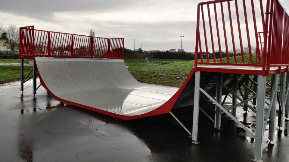 Neuilly sur Marne skatepark — photo 1