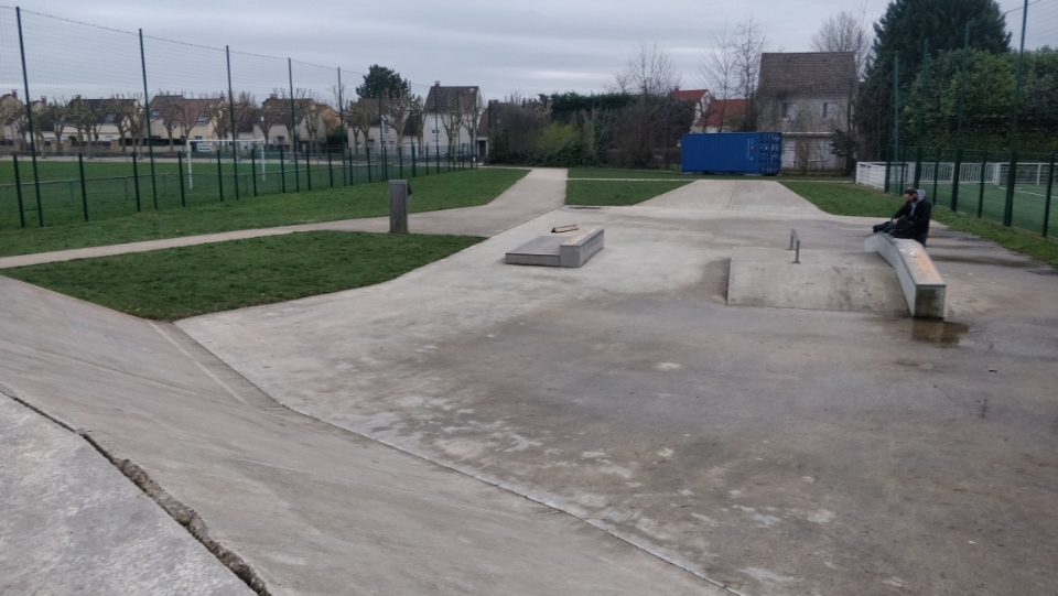 Collégien skatepark — photo 1
