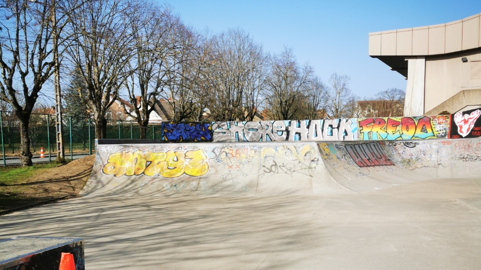 Melun skatepark — photo 1