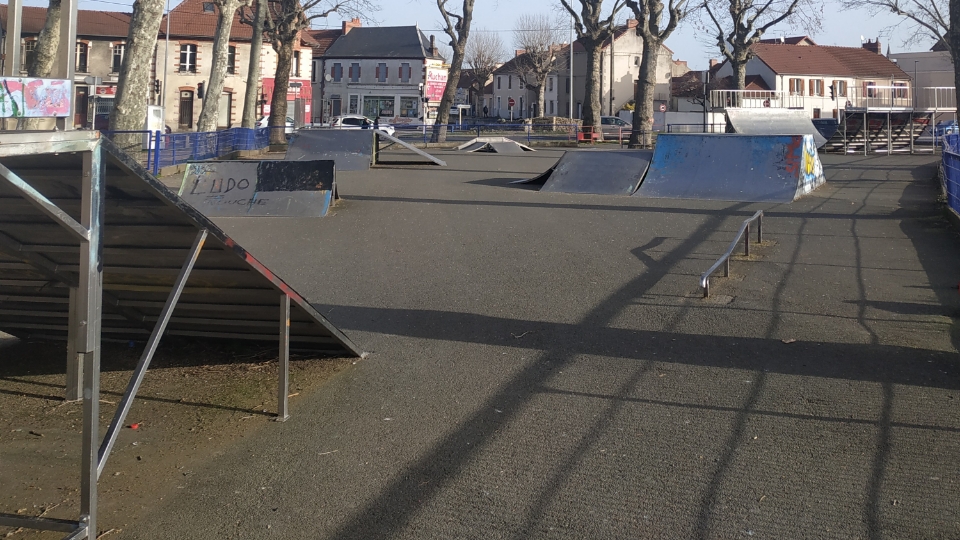 Montluçon skatepark — photo 1
