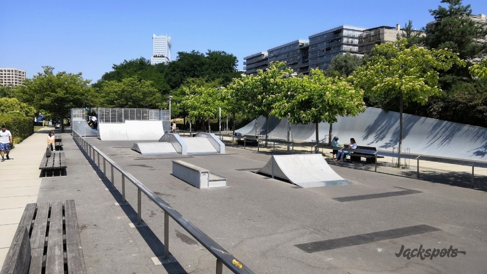 Batignolles skatepark — photo 1