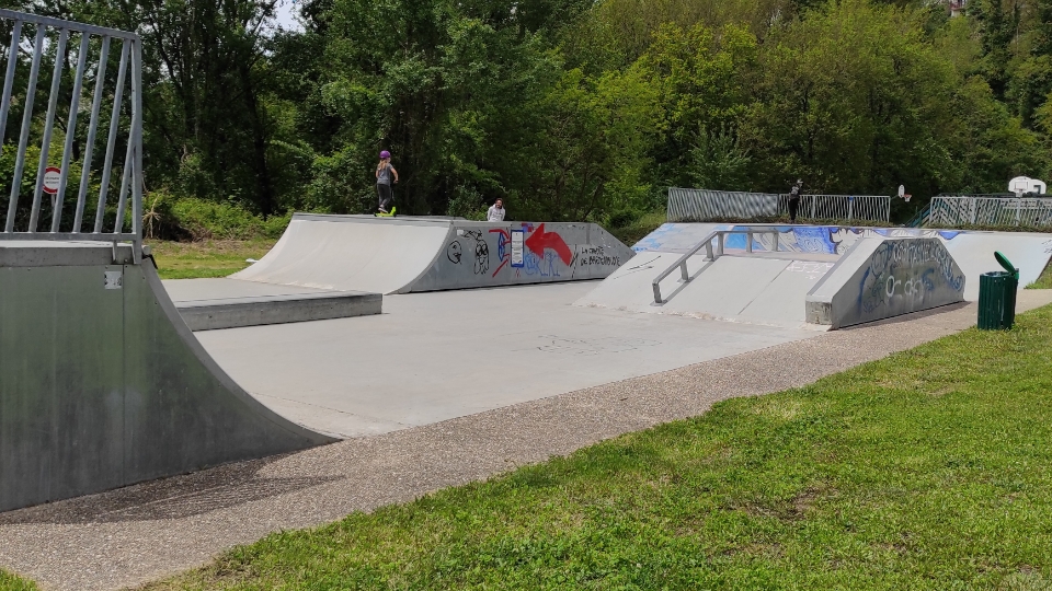 Decazeville skatepark — photo 1