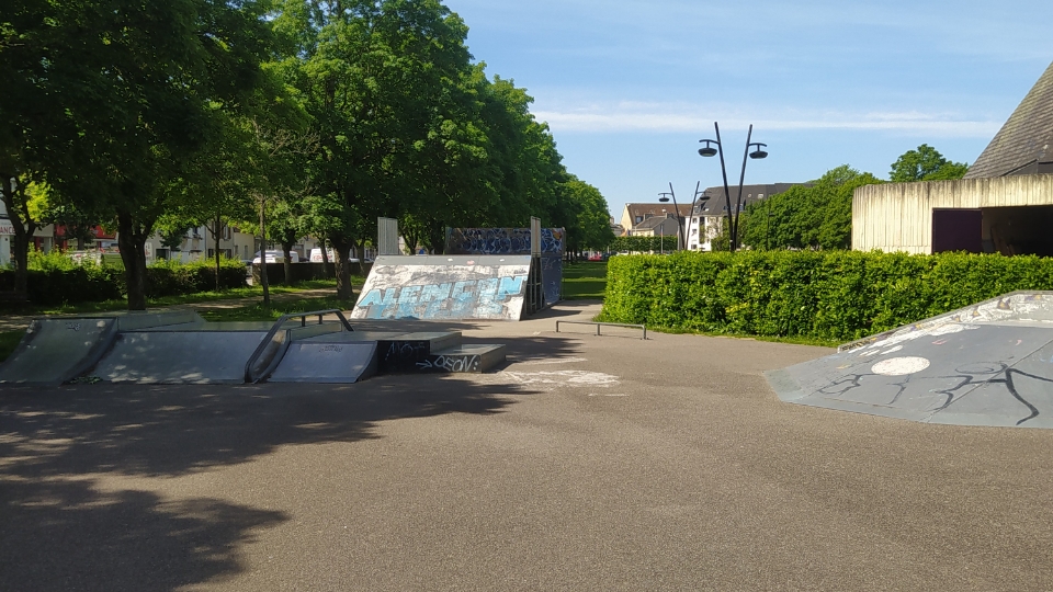 Alençon skatepark — photo 1