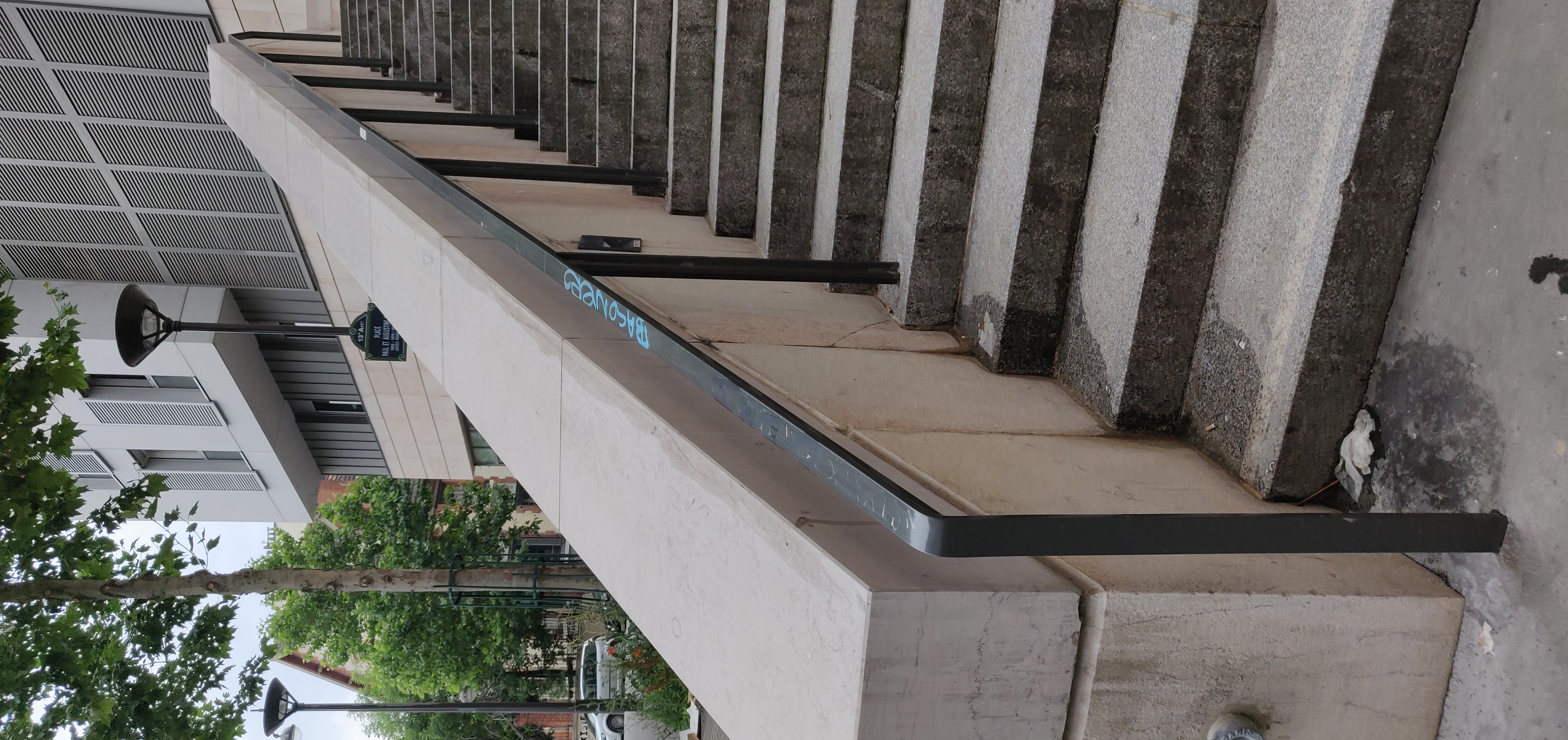 Great rails and ledges — photo 1