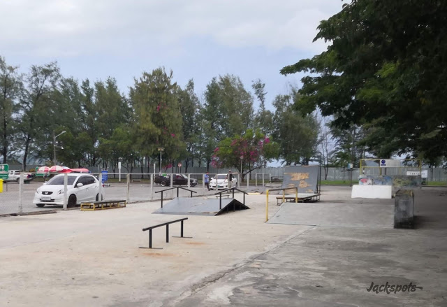 Phuket skatepark — photo 1