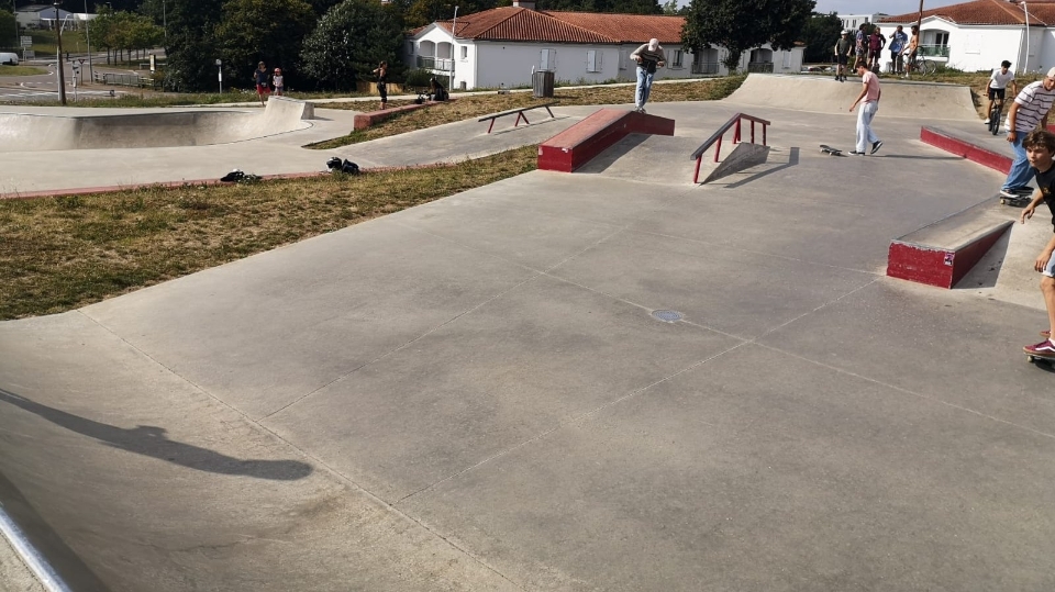 Chateau d'Olonne skatepark — photo 1
