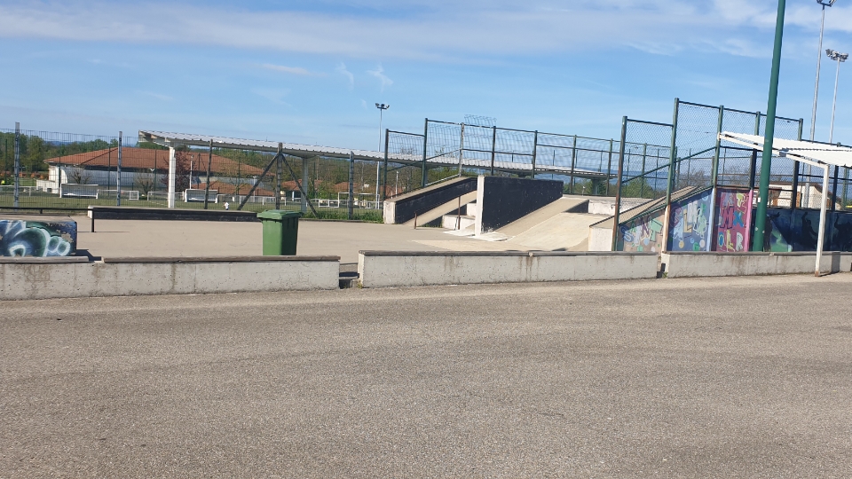 Saint-Galmier skatepark — photo 1