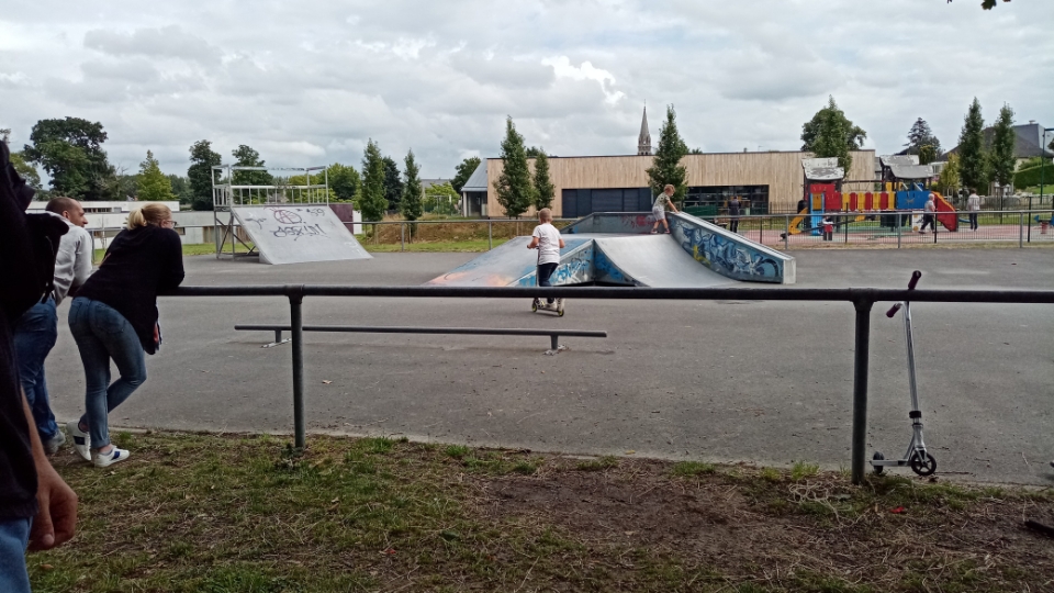 Tinténiac skatepark — photo 1