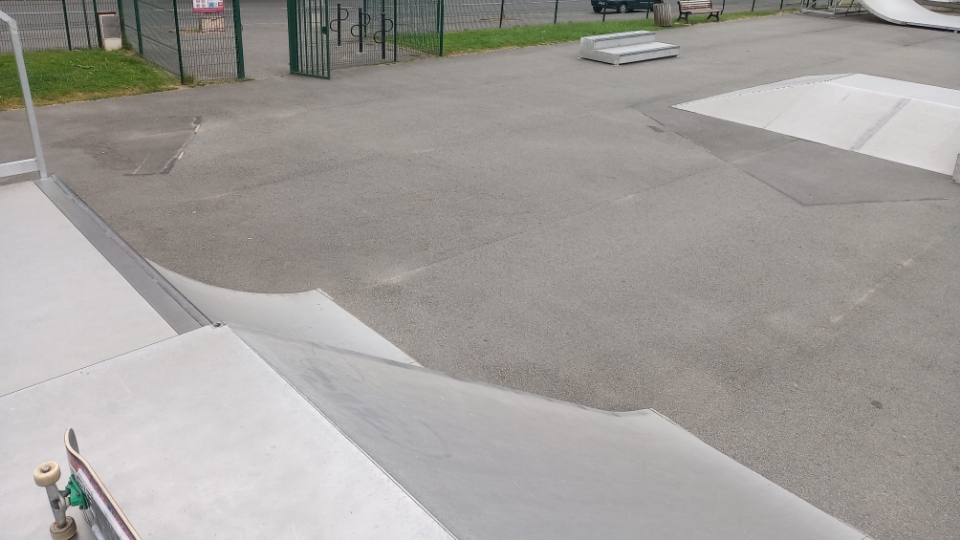 Marcoussis skatepark — photo 1