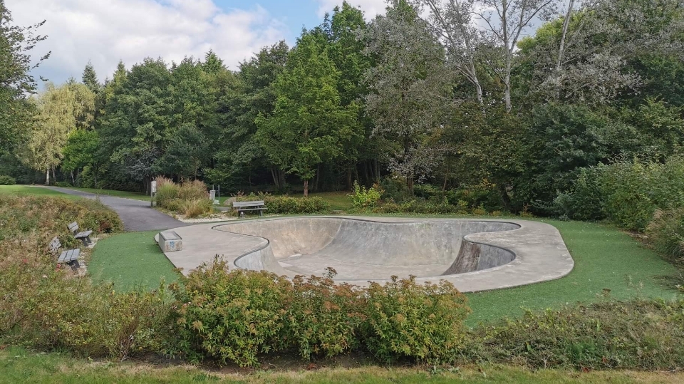 Le Bény-Bocage skatepark — photo 1