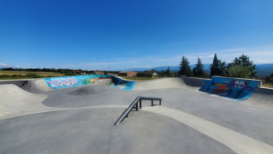 Skatepark Collonges — photo 1