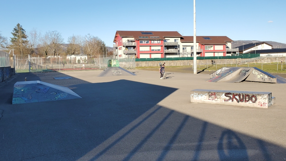 Les Avenières skatepark — photo 1