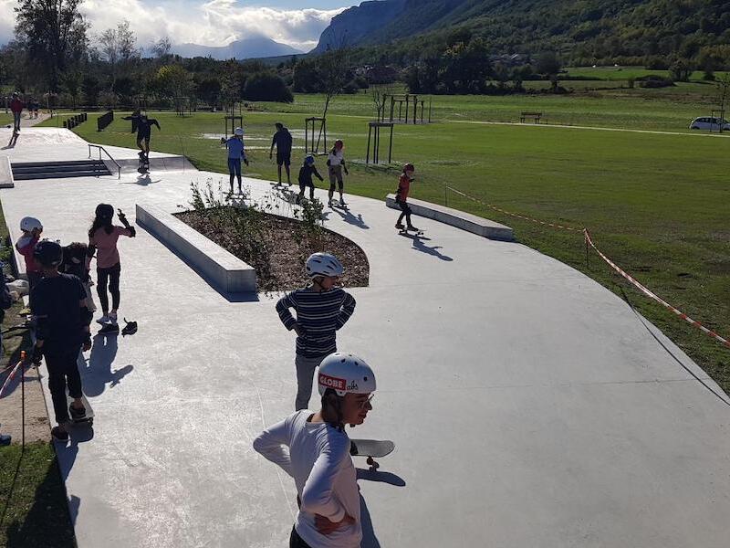 Lumbin skatepark — photo 1